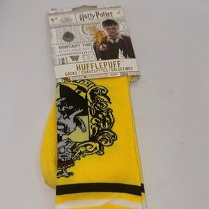 Warner Bros. Hufflepuff Yellow Socks